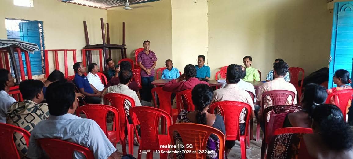 (10/09/2025)আজ তারক ব্রহ্ম কির্তনীয়া শিল্পী সমিতির গোমতি জেলার উদ্যোগে জেলার কমিটির সদস্যগণ কে নিয়ে উদয়পুর রাধামাধব আশ্রমে আলোচনা সভা অনুষ্ঠিত হয় ।